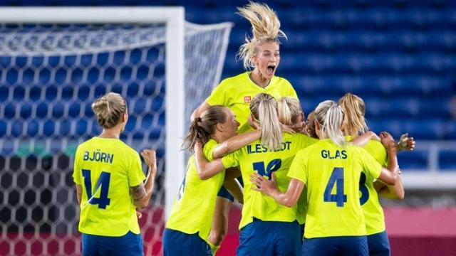 1628254860929093733.jpg E8G-M57XoAMwclW.jpg